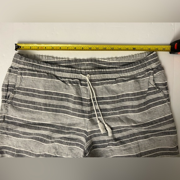 J. Jill Love Linen Gray White Striped Shorts Women’s XL Drawstring Pockets - Picture 2 of 7